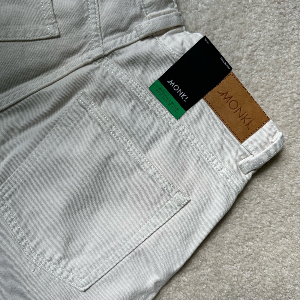Monki Wide Leg Denim Shorts in Ecru NWT